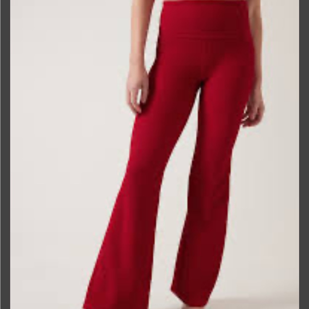 Athleta salutation ribbed stash flare pants size large